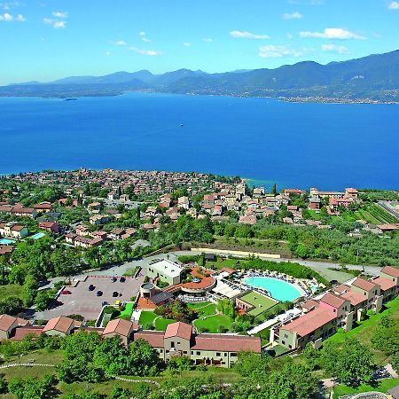 Le Torri Del Garda Familyspa Resort Torri Del Benaco Exterior foto