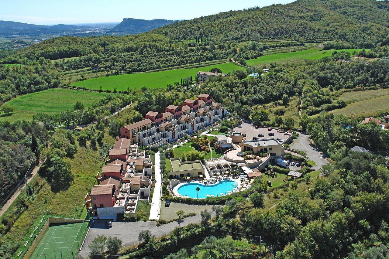 Le Torri Del Garda Familyspa Resort Torri Del Benaco Exterior foto